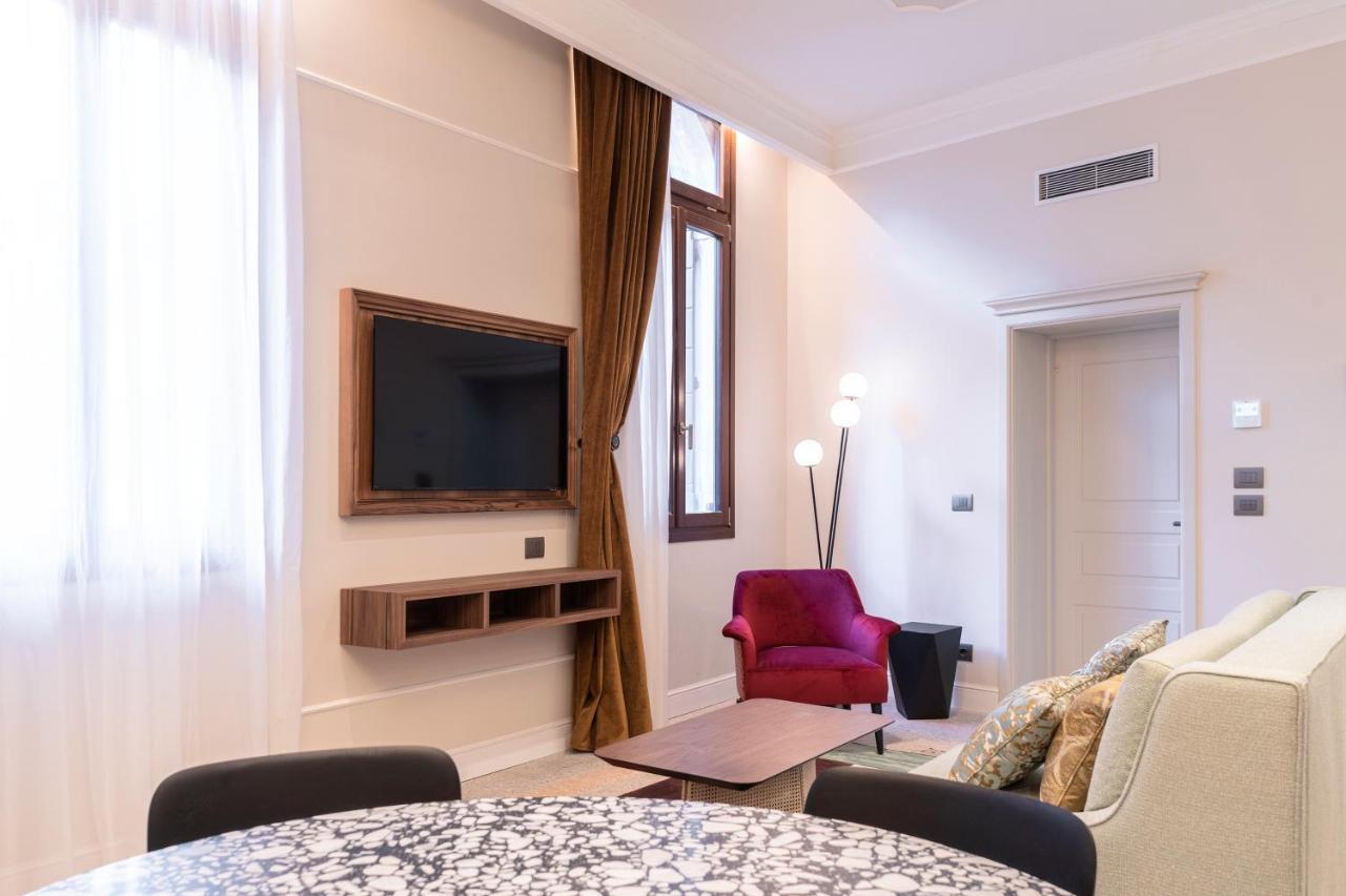 Aparthotel Be Mate Ponte Di Rialto Wenecja Zewnętrze zdjęcie
