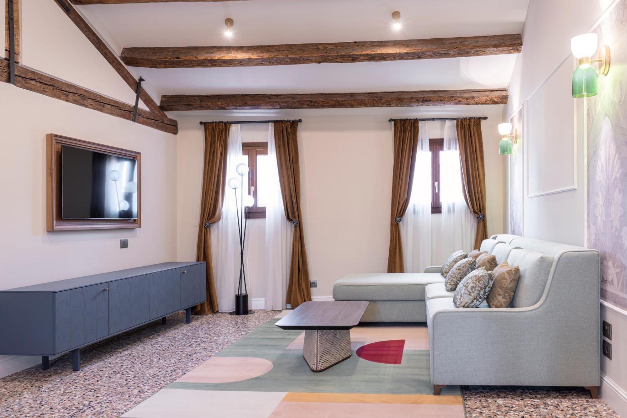 Aparthotel Be Mate Ponte Di Rialto Wenecja Zewnętrze zdjęcie