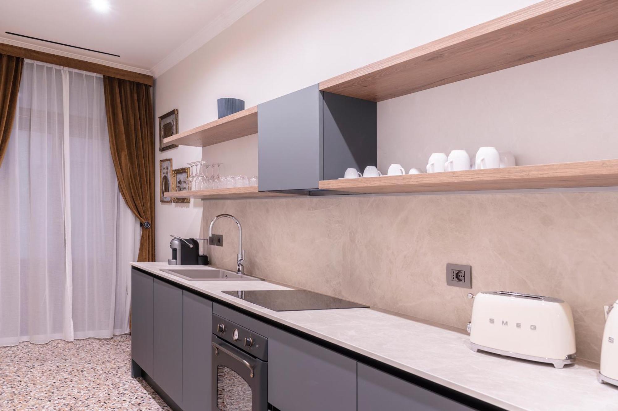 Aparthotel Be Mate Ponte Di Rialto Wenecja Zewnętrze zdjęcie