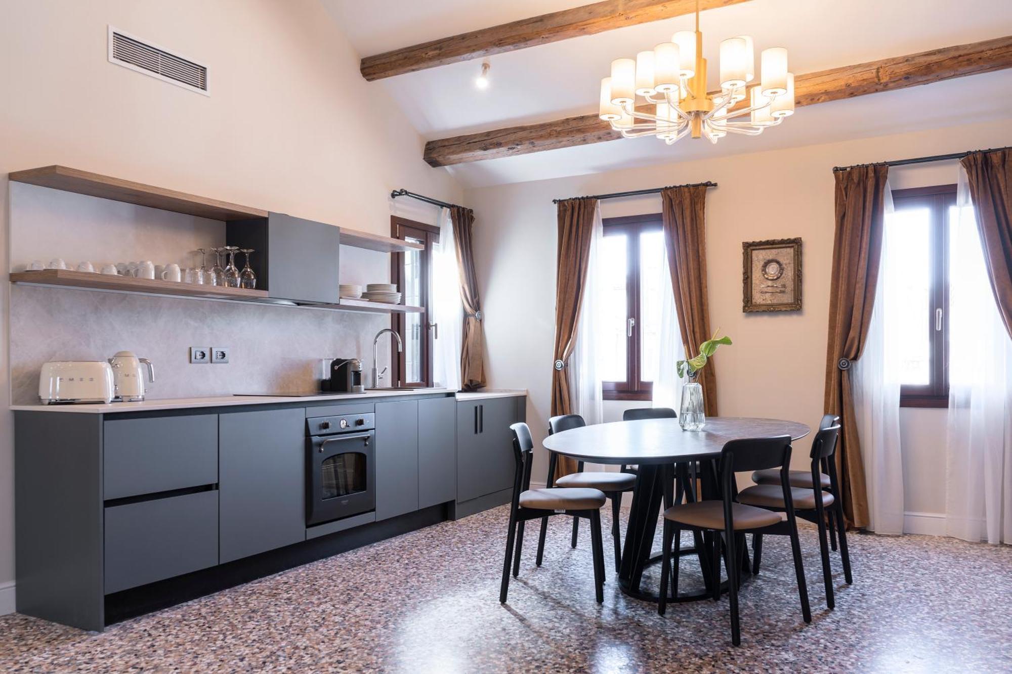 Aparthotel Be Mate Ponte Di Rialto Wenecja Zewnętrze zdjęcie